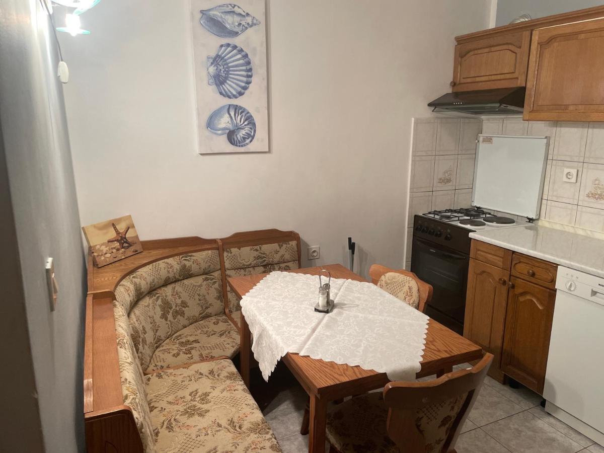Apartmani Nina Crikvenica Buitenkant foto