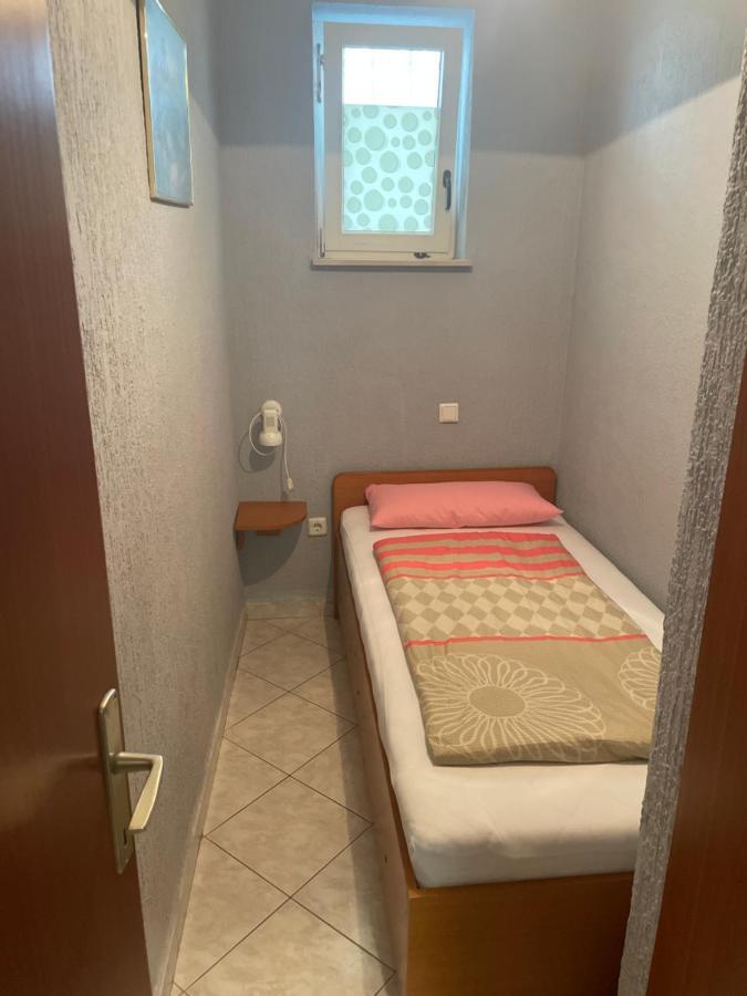 Apartmani Nina Crikvenica Buitenkant foto